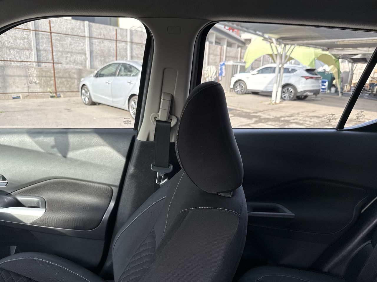 NISSAN - 3