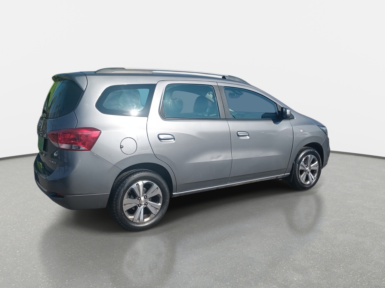 Chevrolet Spin — foto 8 de 36