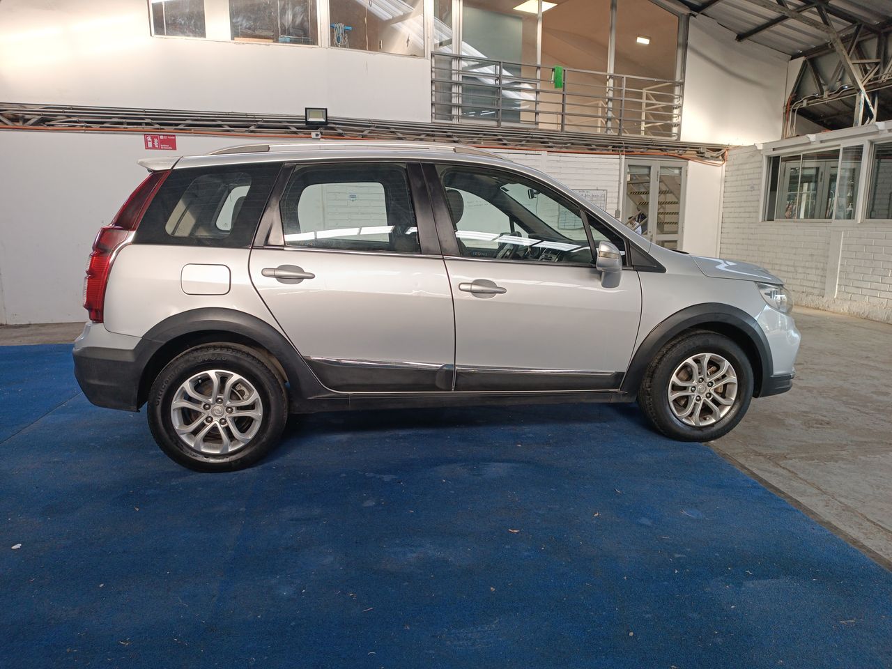 DONGFENG - 8