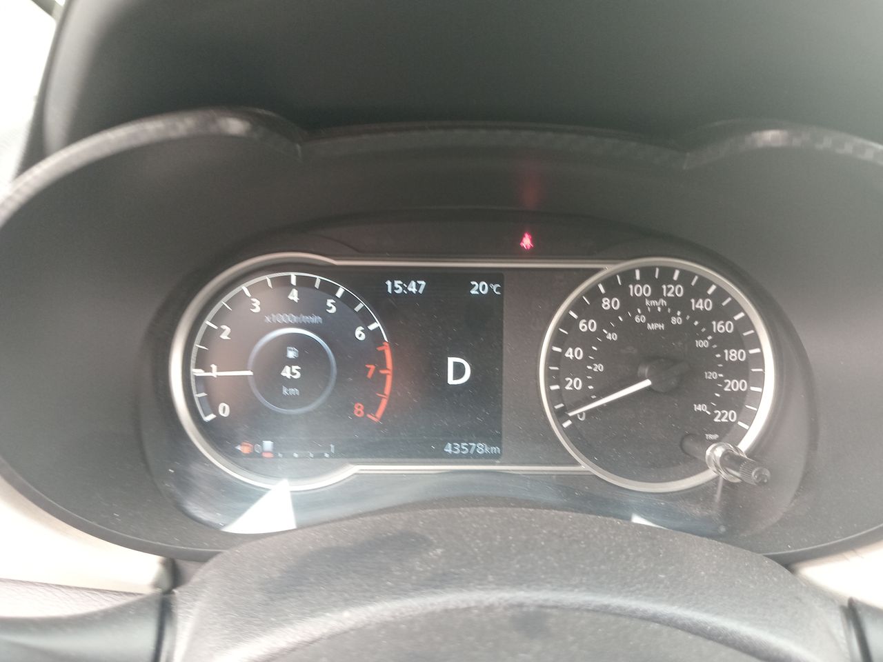 NISSAN - 28