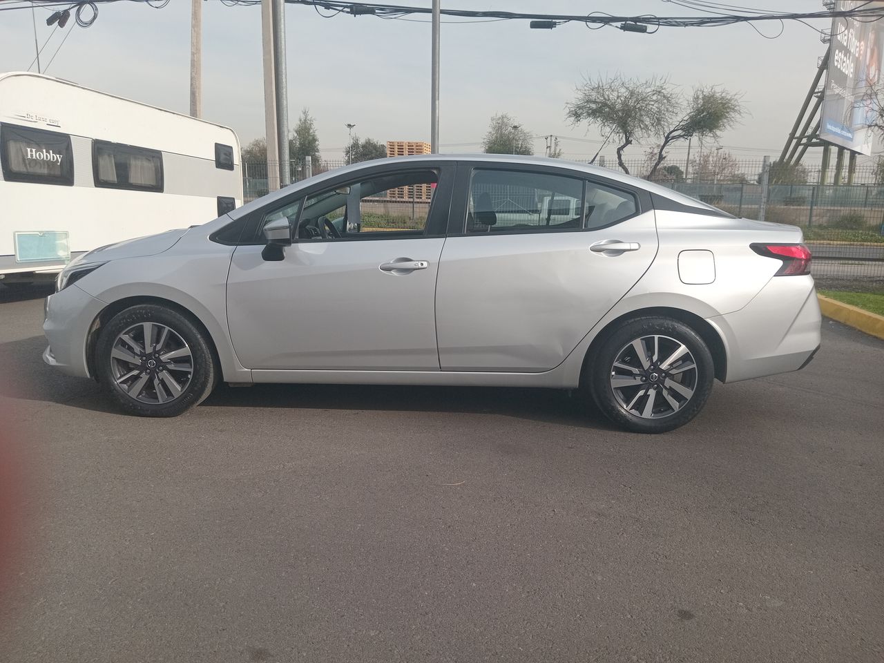 NISSAN - 4