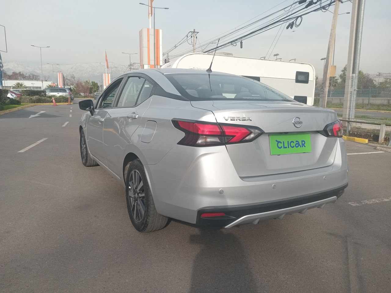 NISSAN - 5