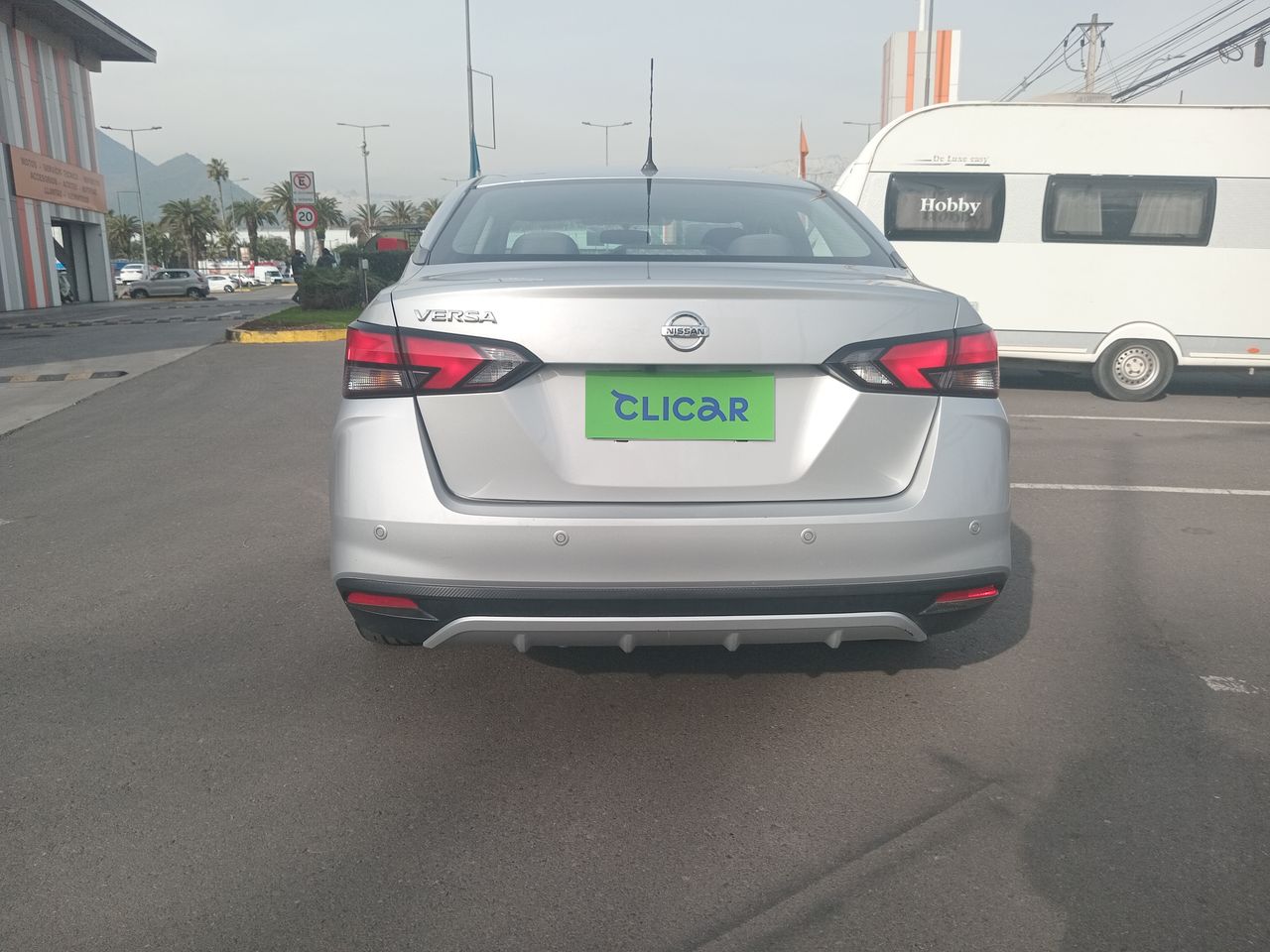 NISSAN - 6