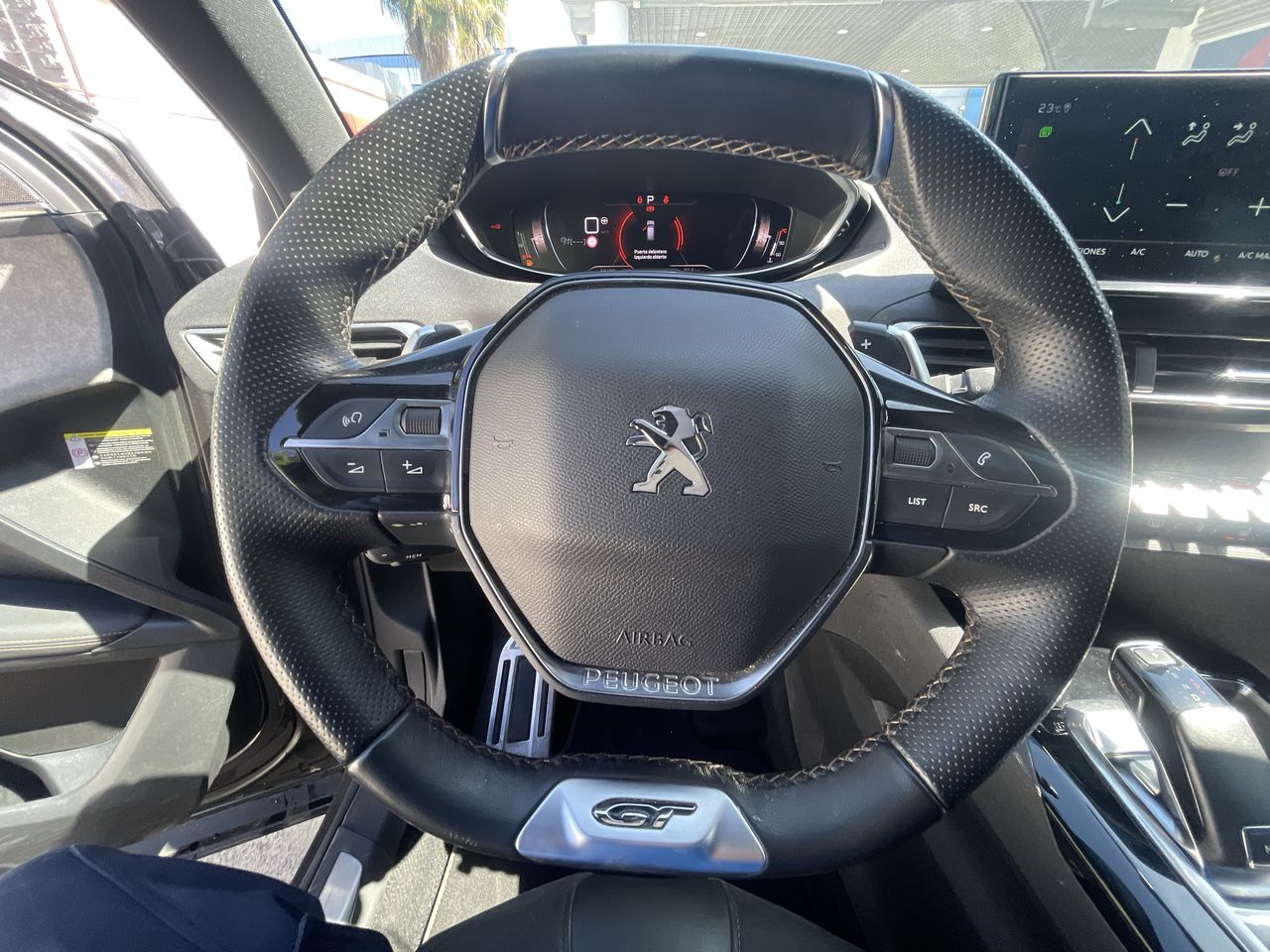 PEUGEOT - 23