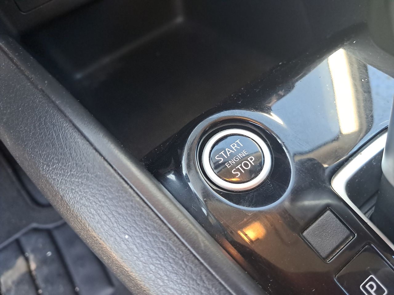 NISSAN - 35