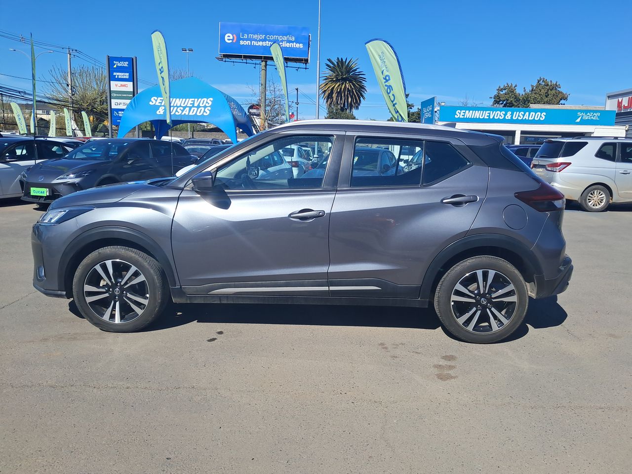 NISSAN - 4