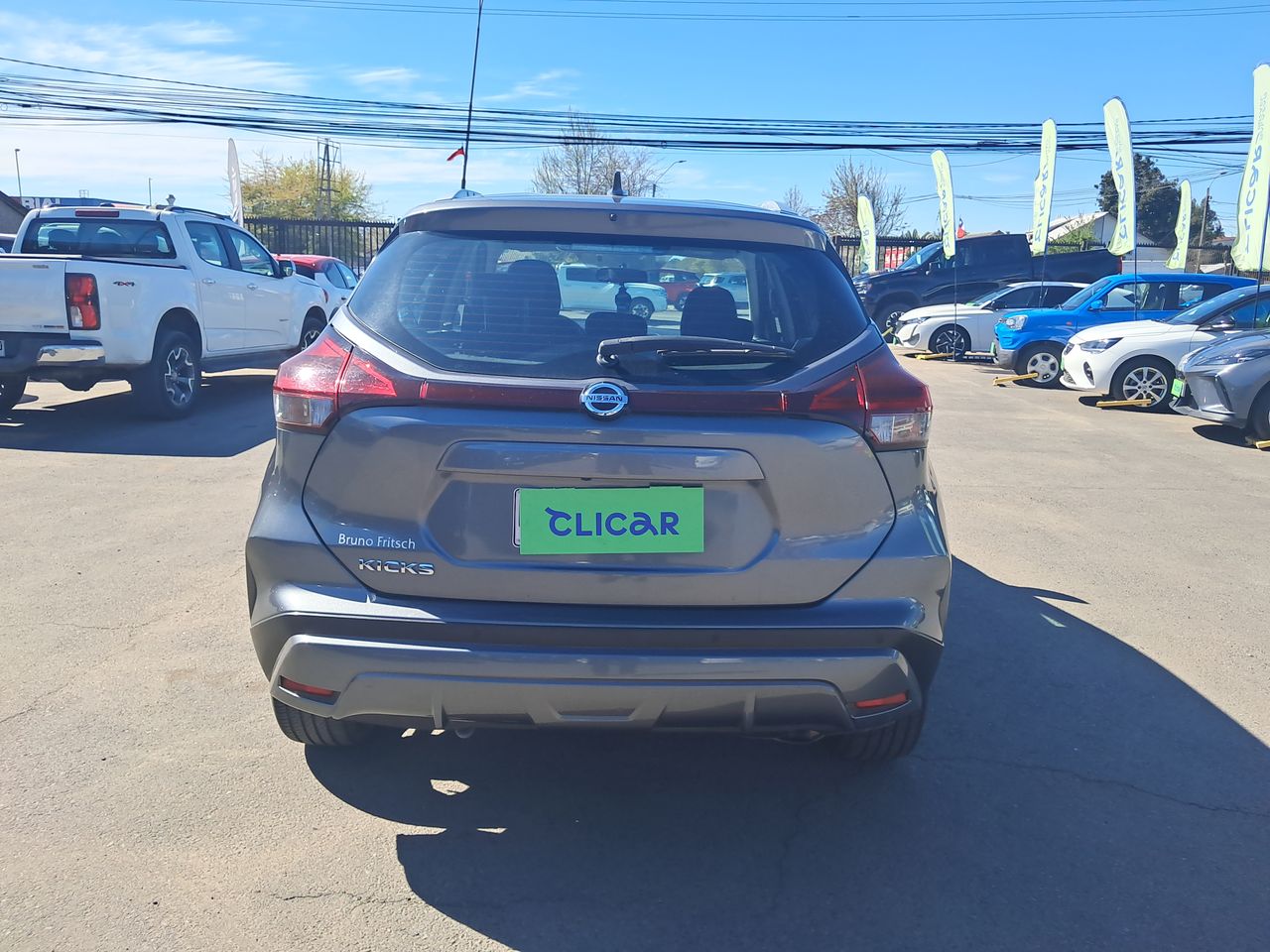 NISSAN - 6