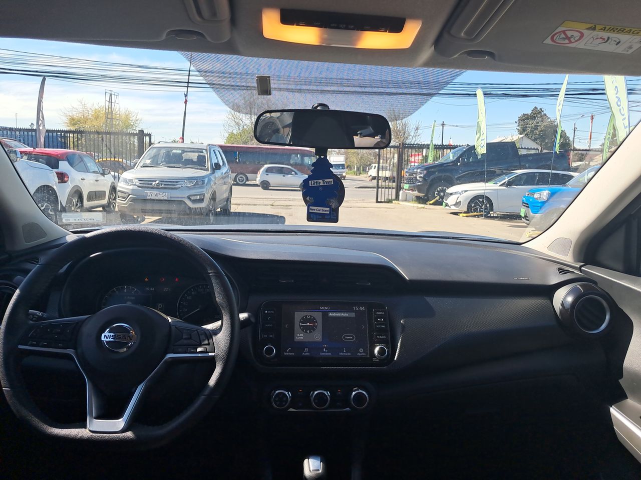 NISSAN - 9