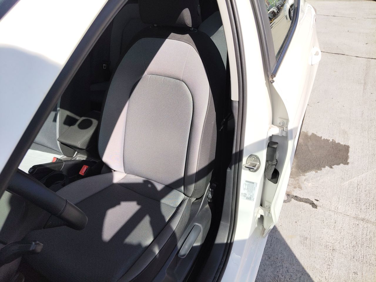 SEAT - 9