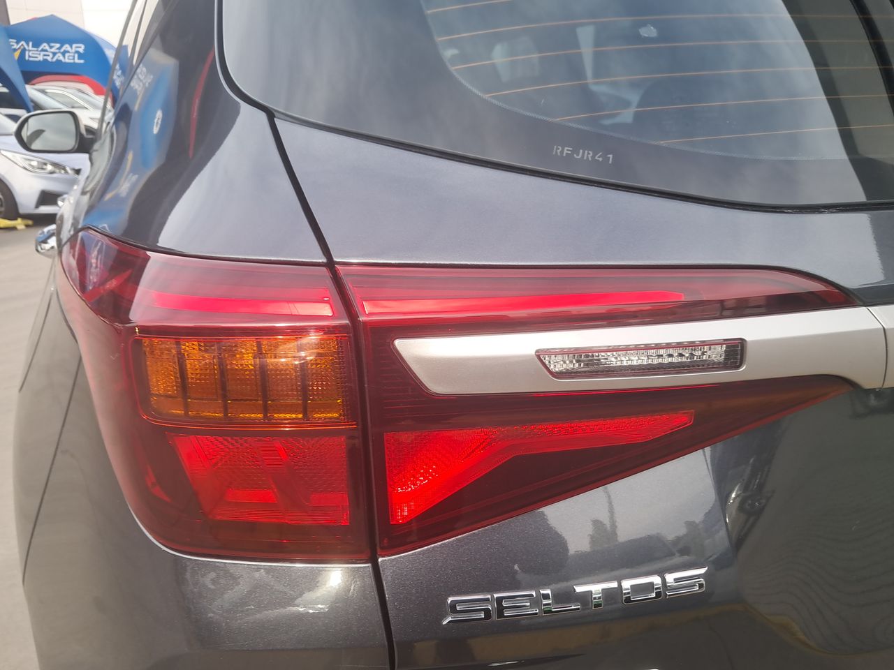 KIA - 12
