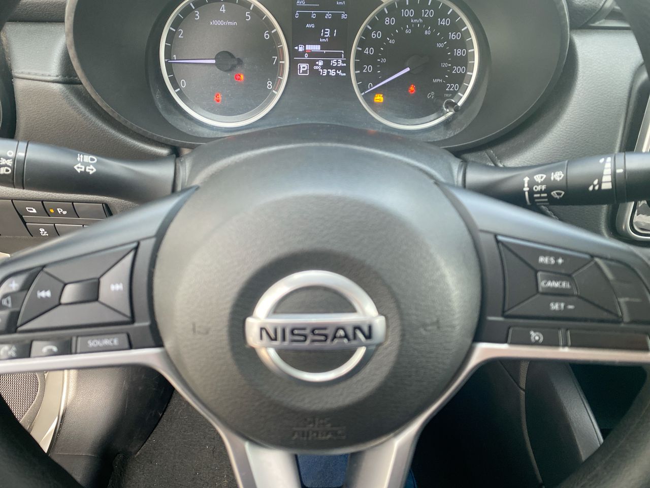 NISSAN - 27