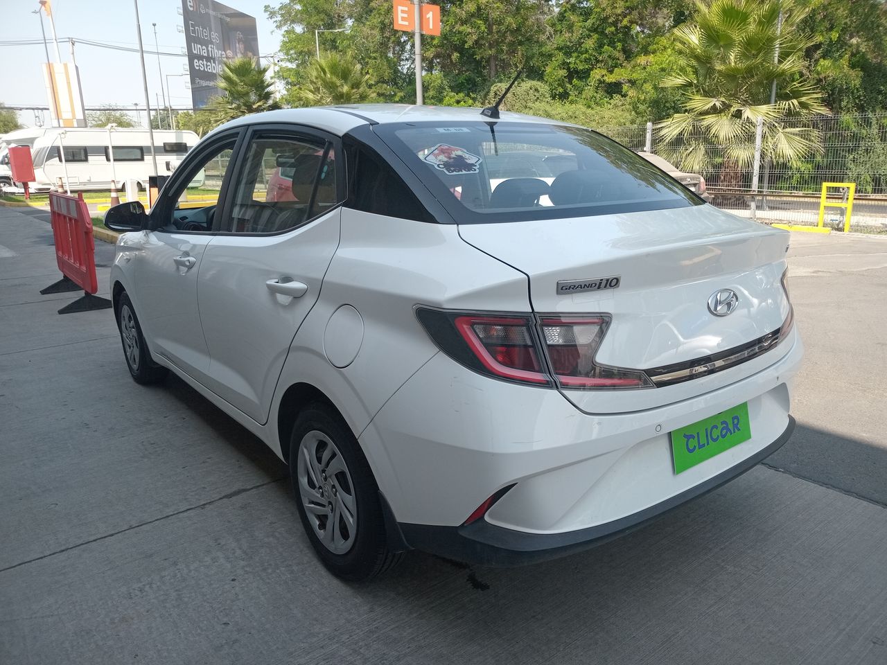 HYUNDAI - 5