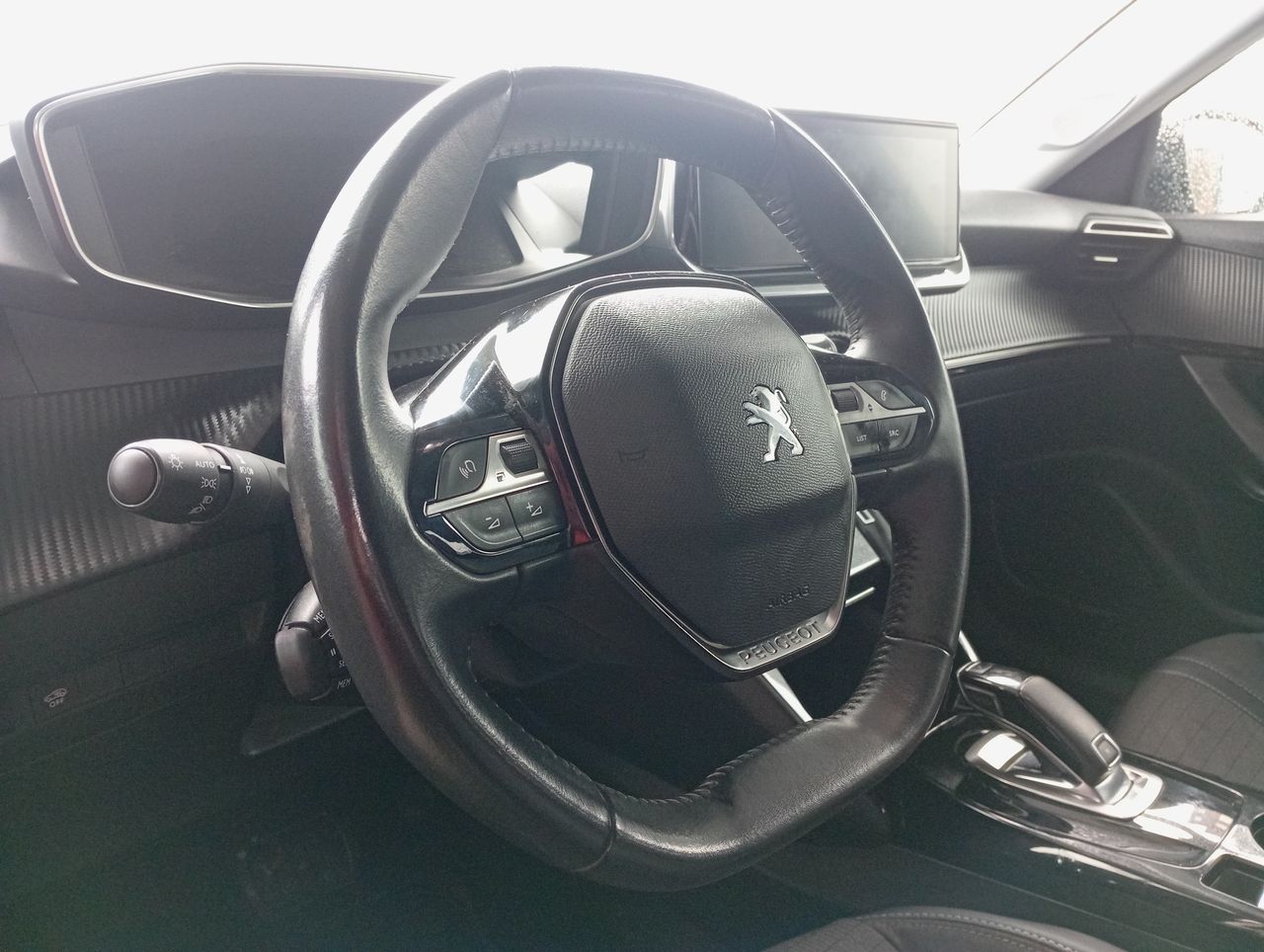 PEUGEOT - 17