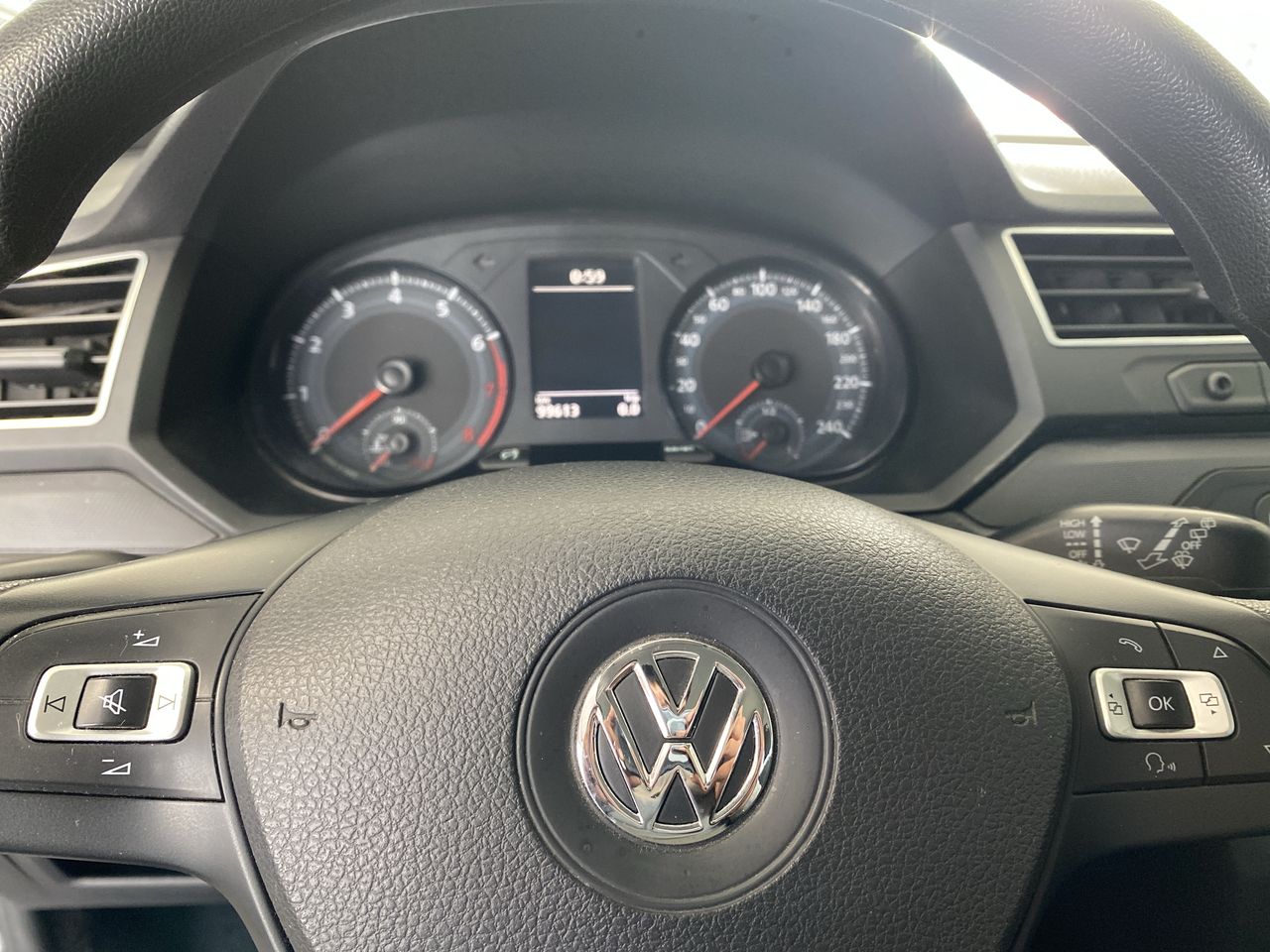 VOLKSWAGEN - 16