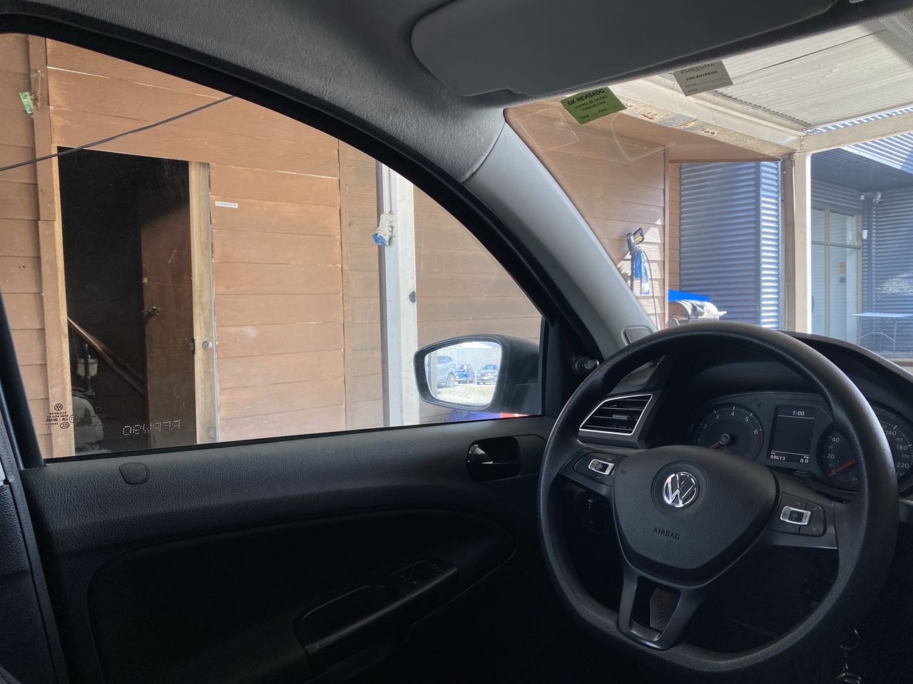VOLKSWAGEN - 8