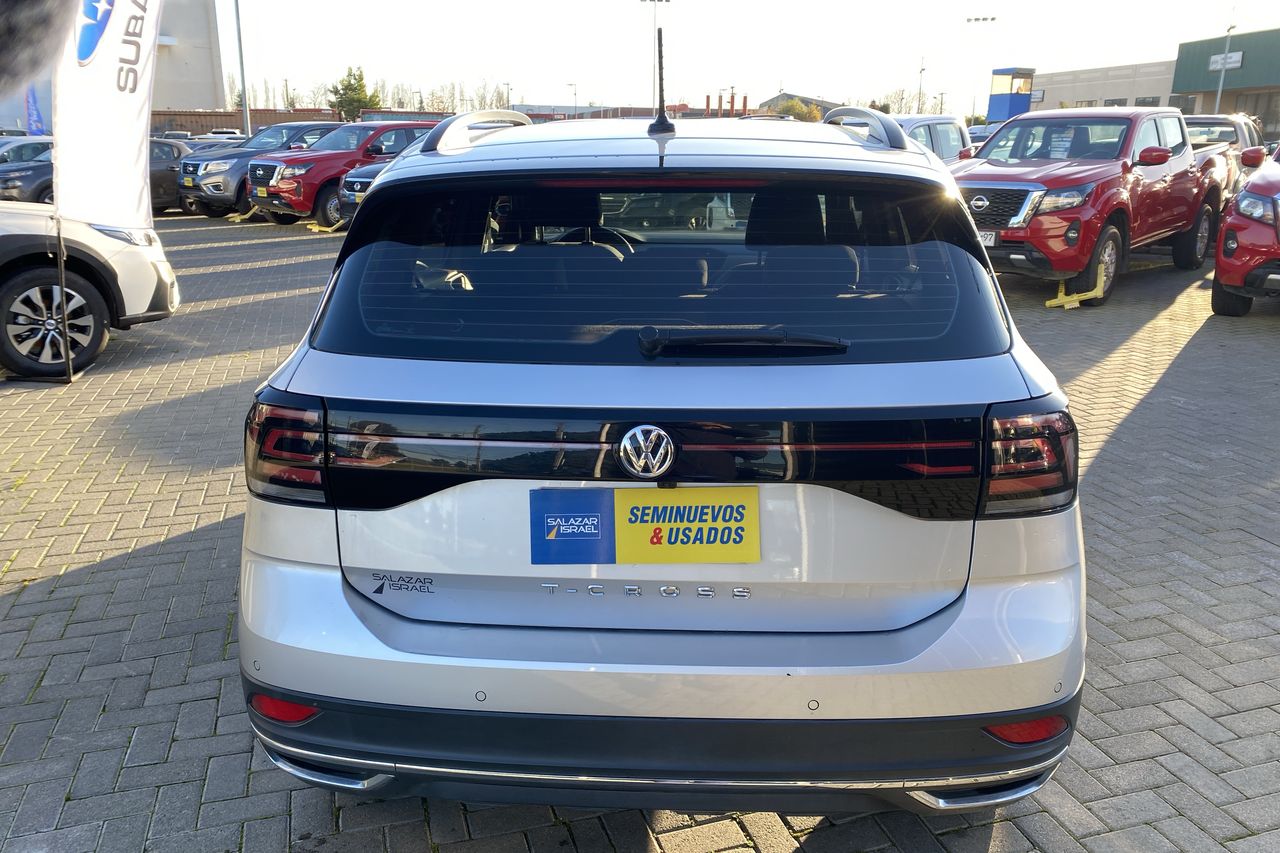 VOLKSWAGEN - 6