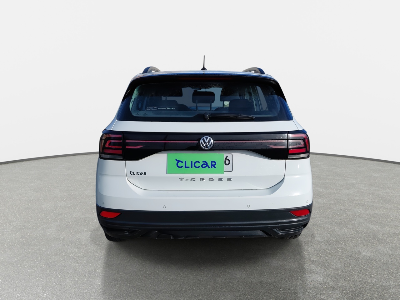 VOLKSWAGEN - 6
