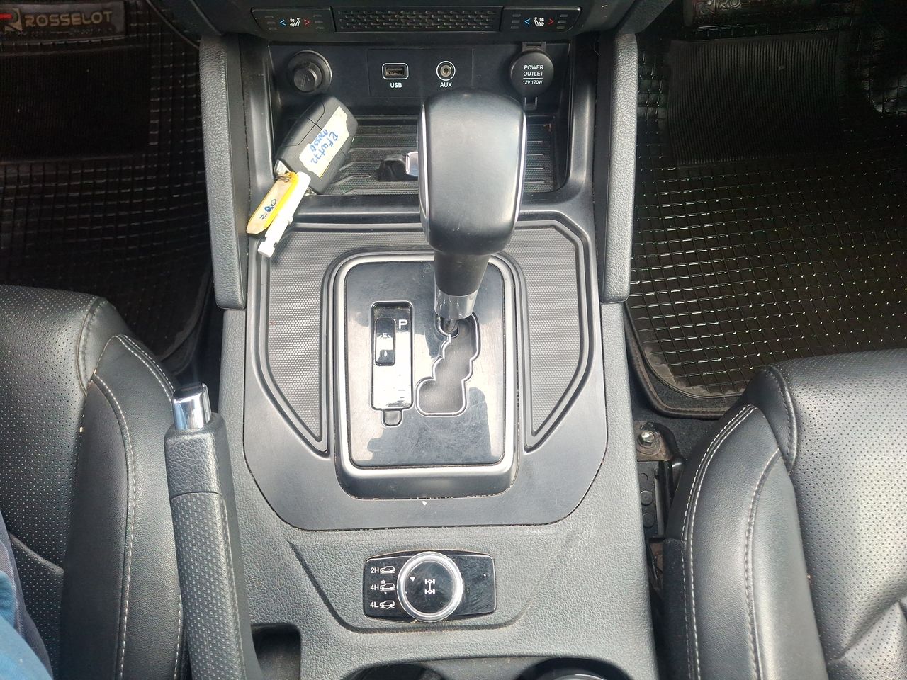 SsangYong Musso — foto 32 de 34