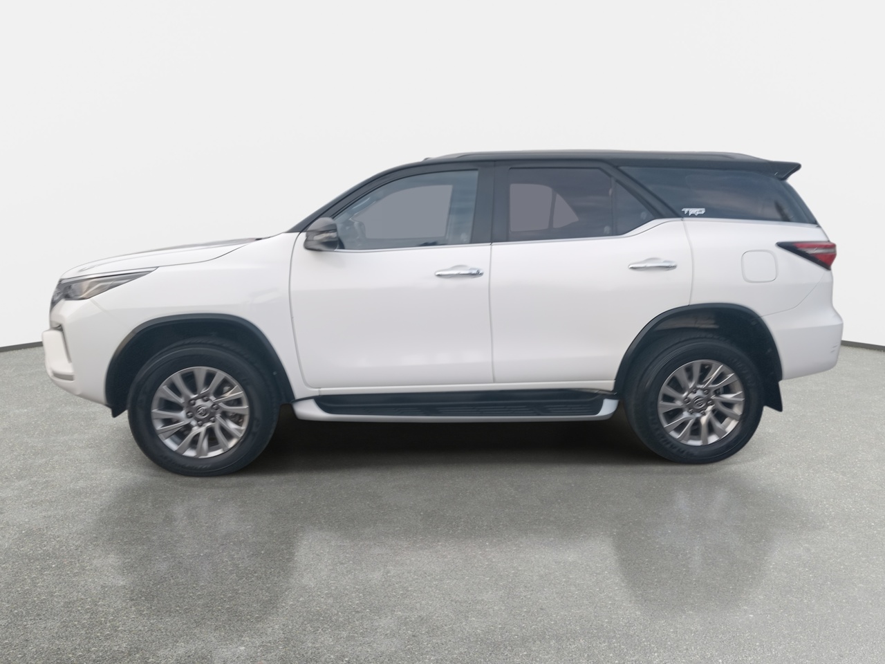 TOYOTA - 4