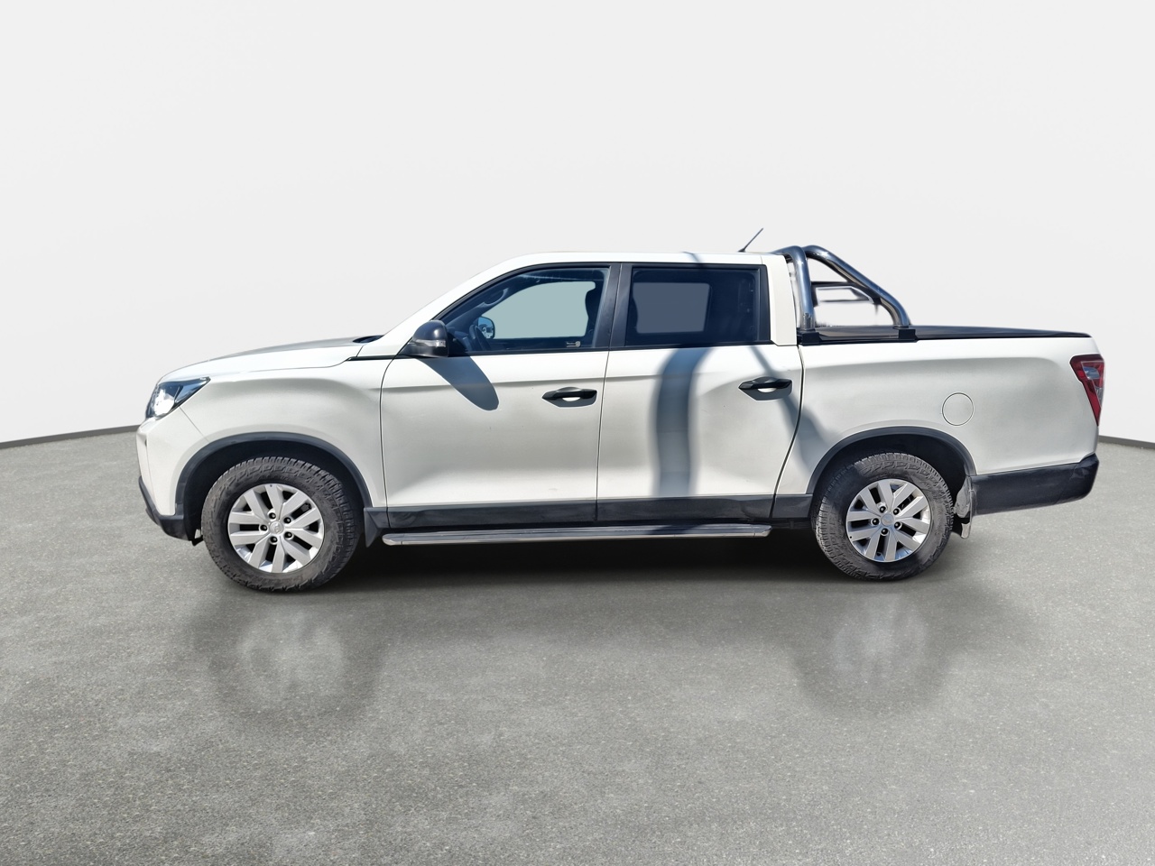 SSANGYONG - 4