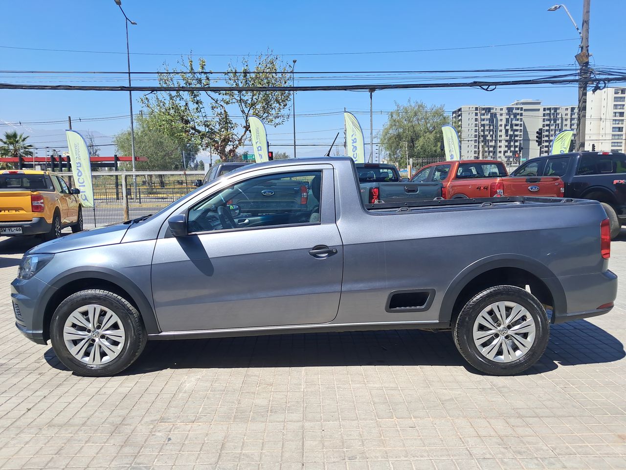 VOLKSWAGEN - 4