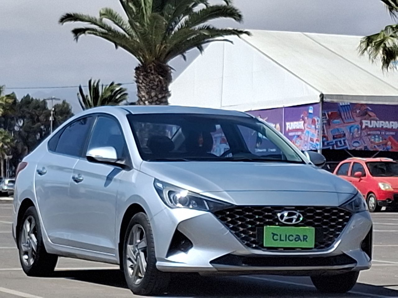 HYUNDAI - 1