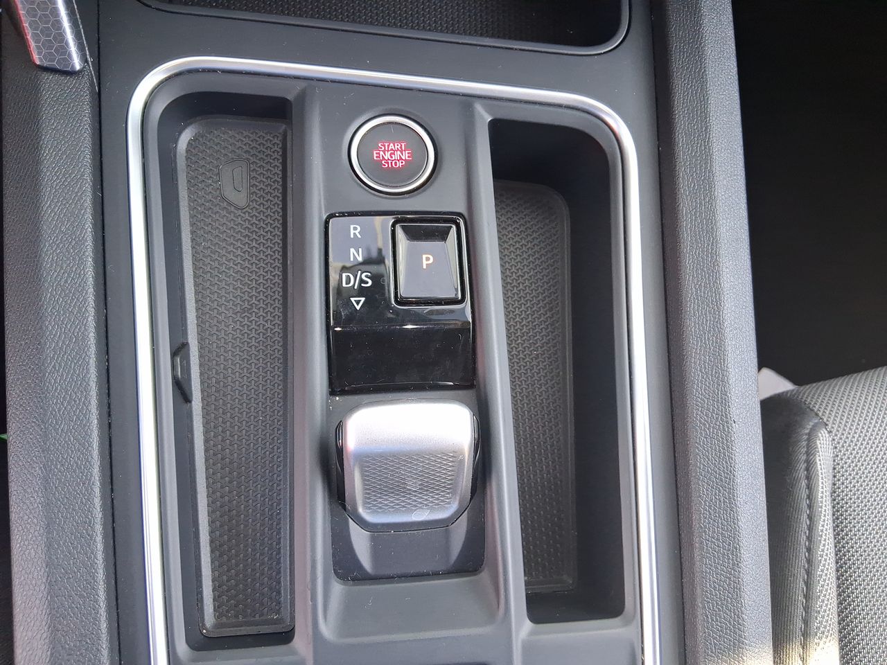 SEAT - 29