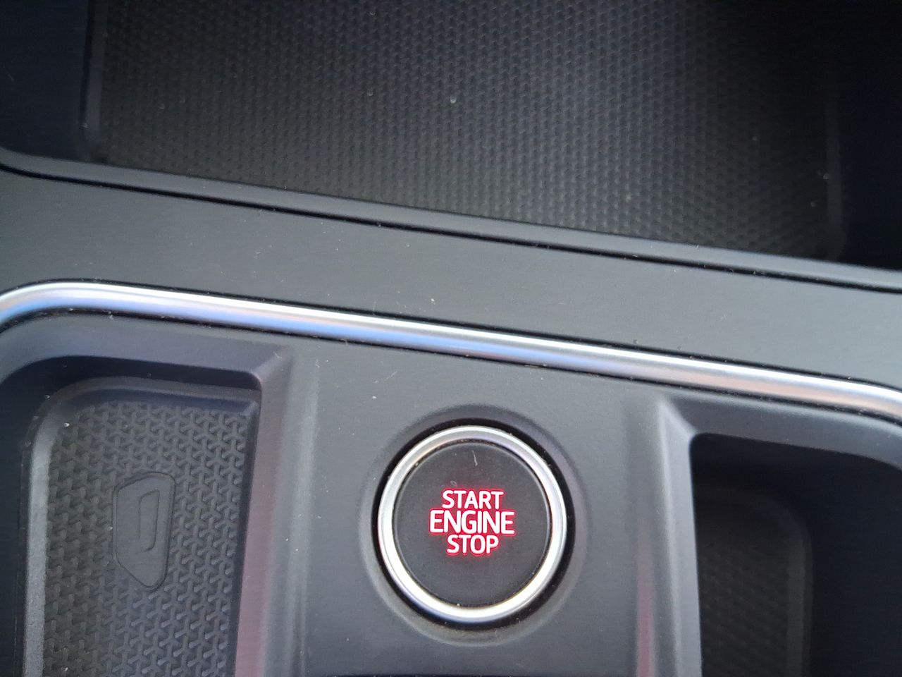 SEAT - 33