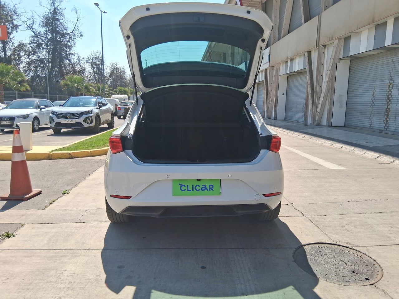 SEAT - 19