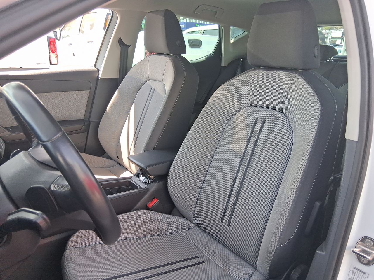 SEAT - 22