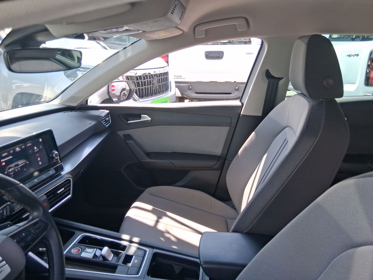 SEAT - 10