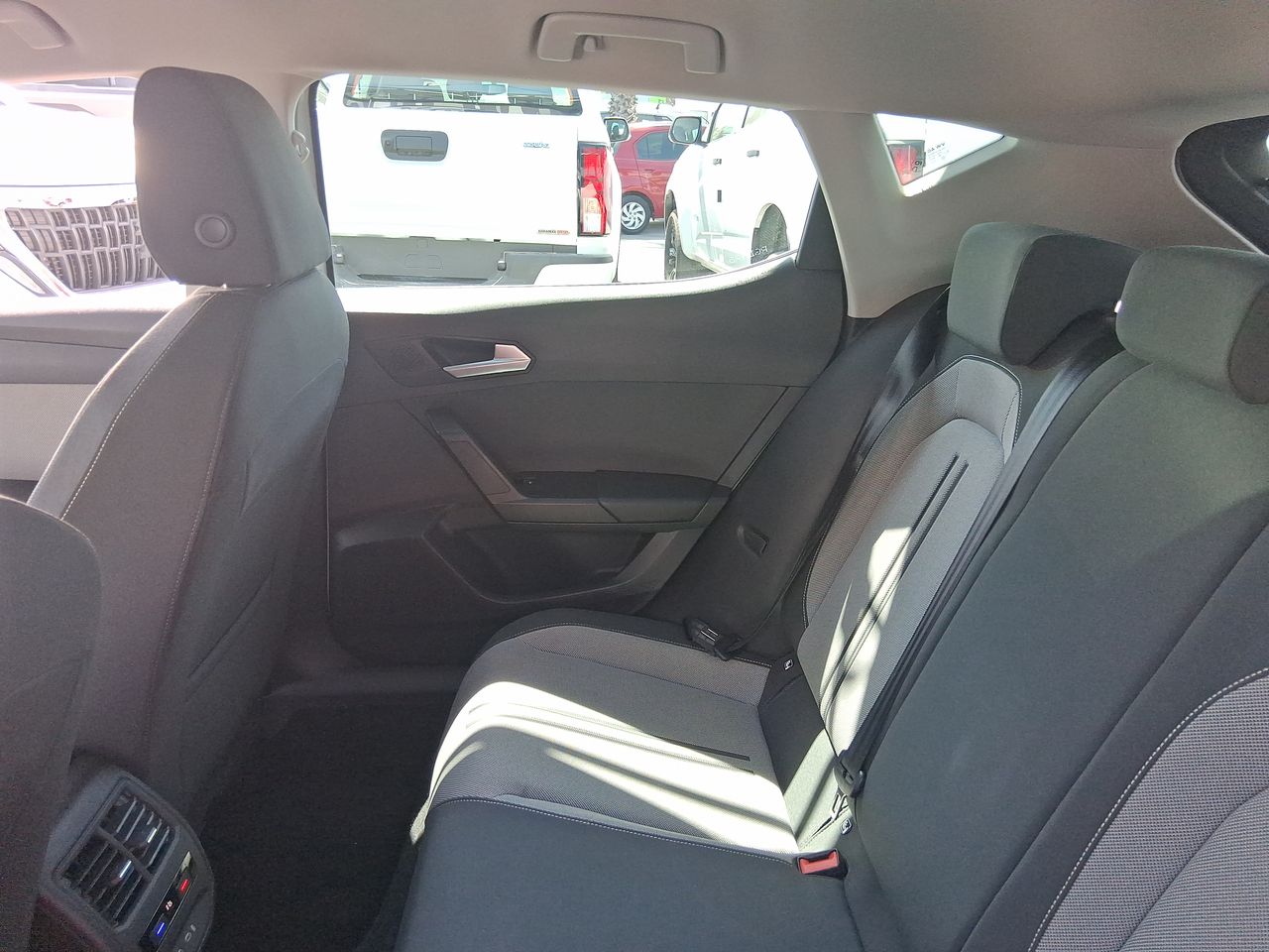 SEAT - 11
