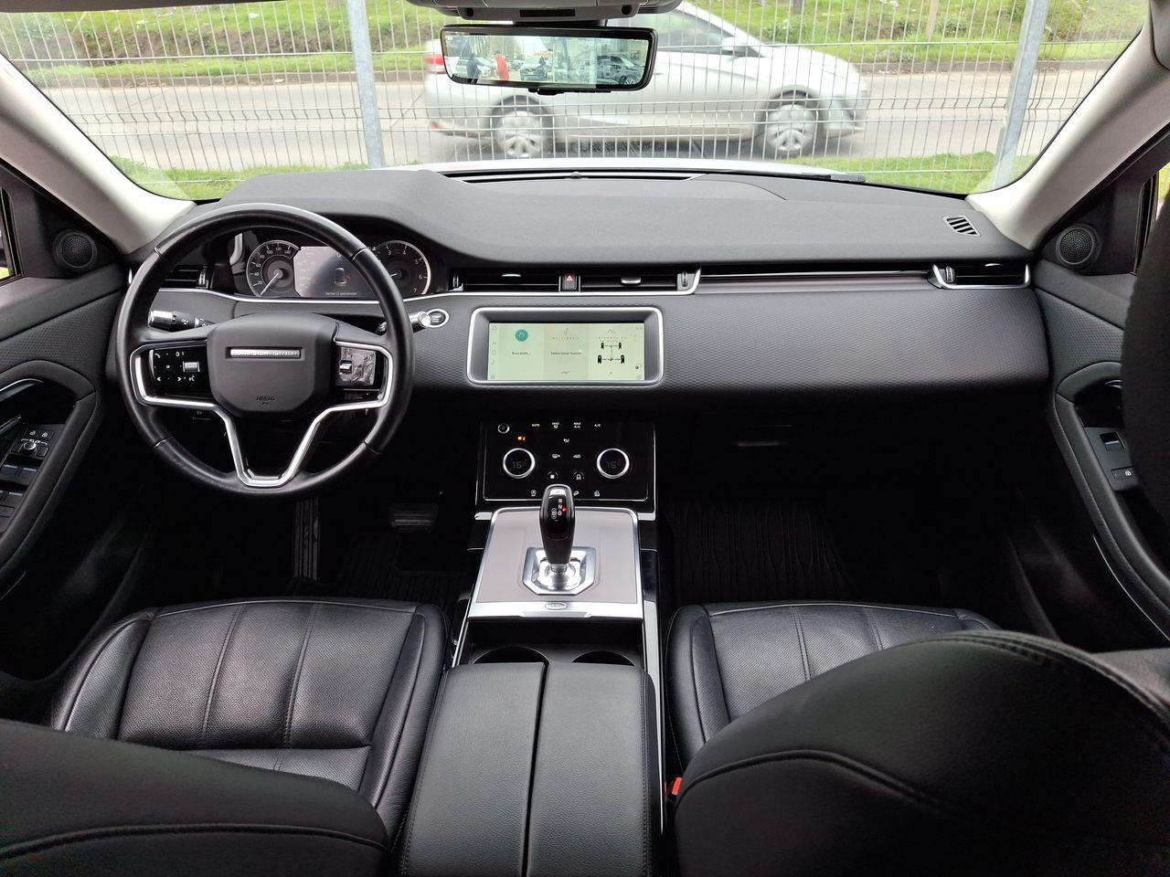 LAND ROVER - 9