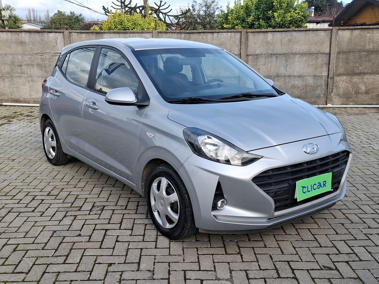 HYUNDAI - 1