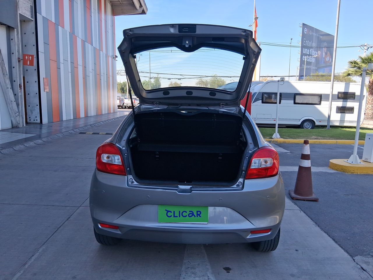 SUZUKI - 17