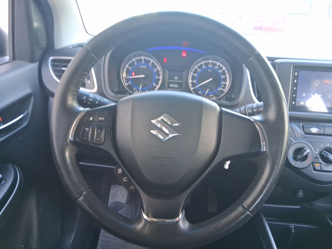 SUZUKI - 20