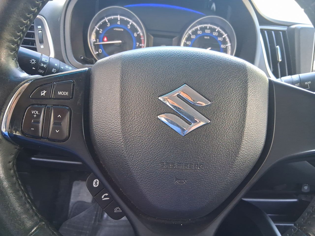 SUZUKI - 21