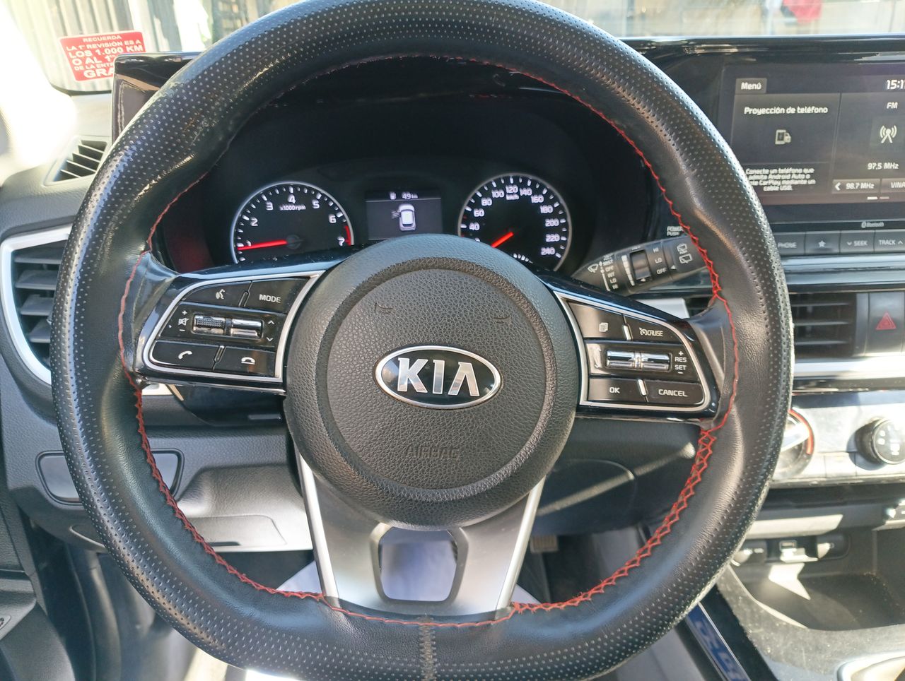 KIA Seltos — foto 16 de 26