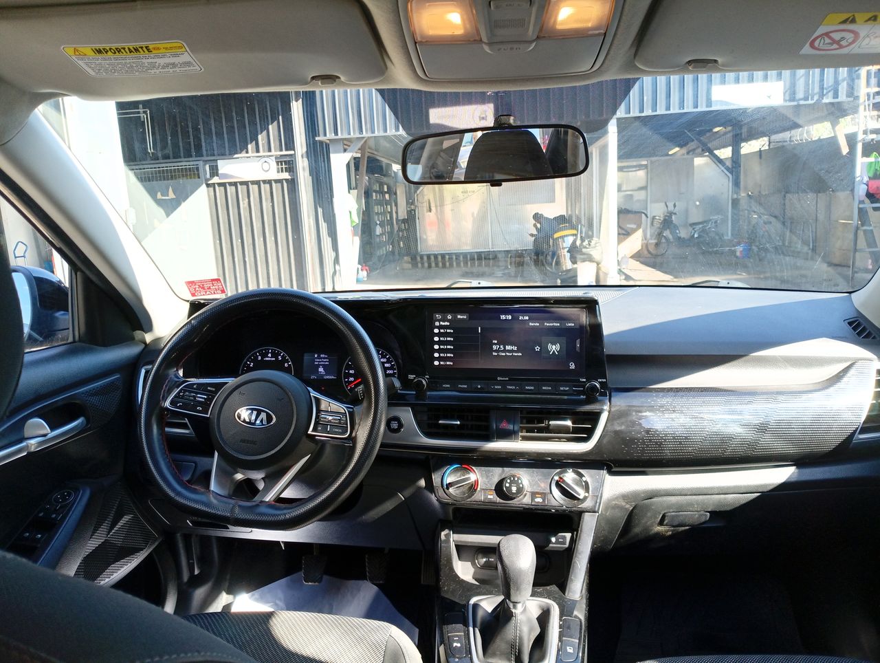 KIA Seltos — foto 2 de 26