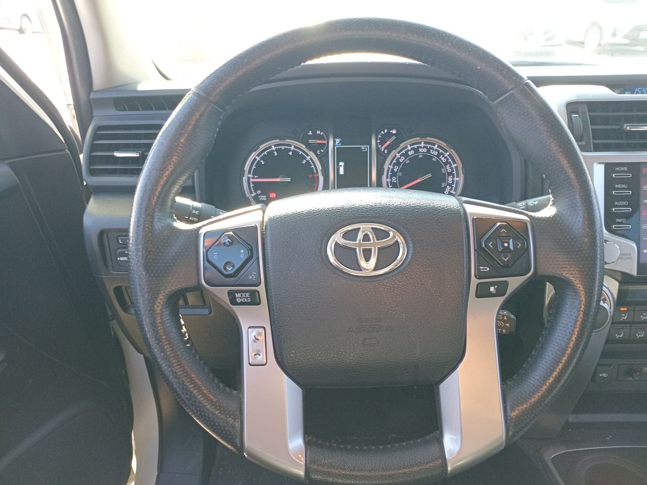 TOYOTA - 23