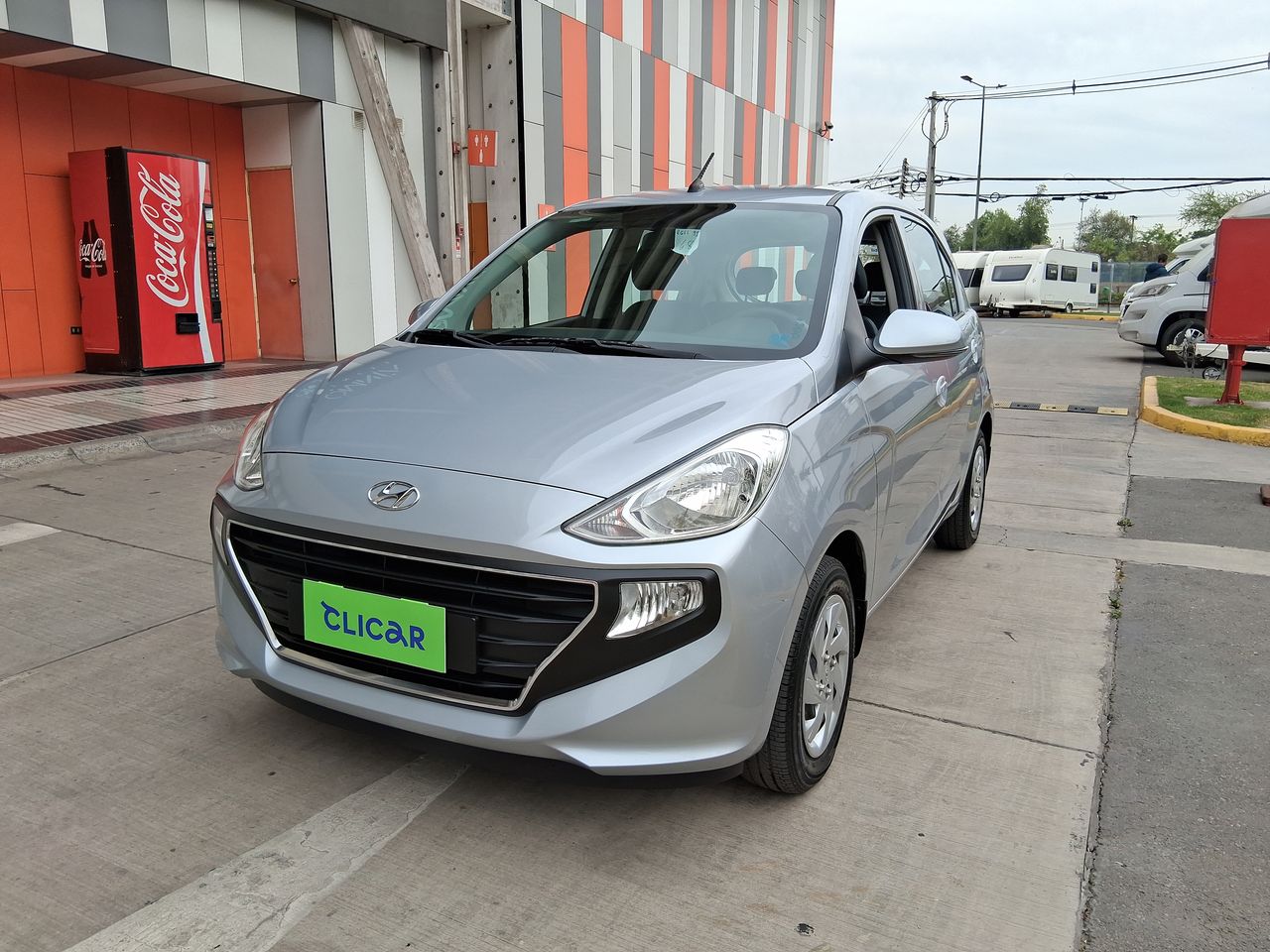 HYUNDAI - 2
