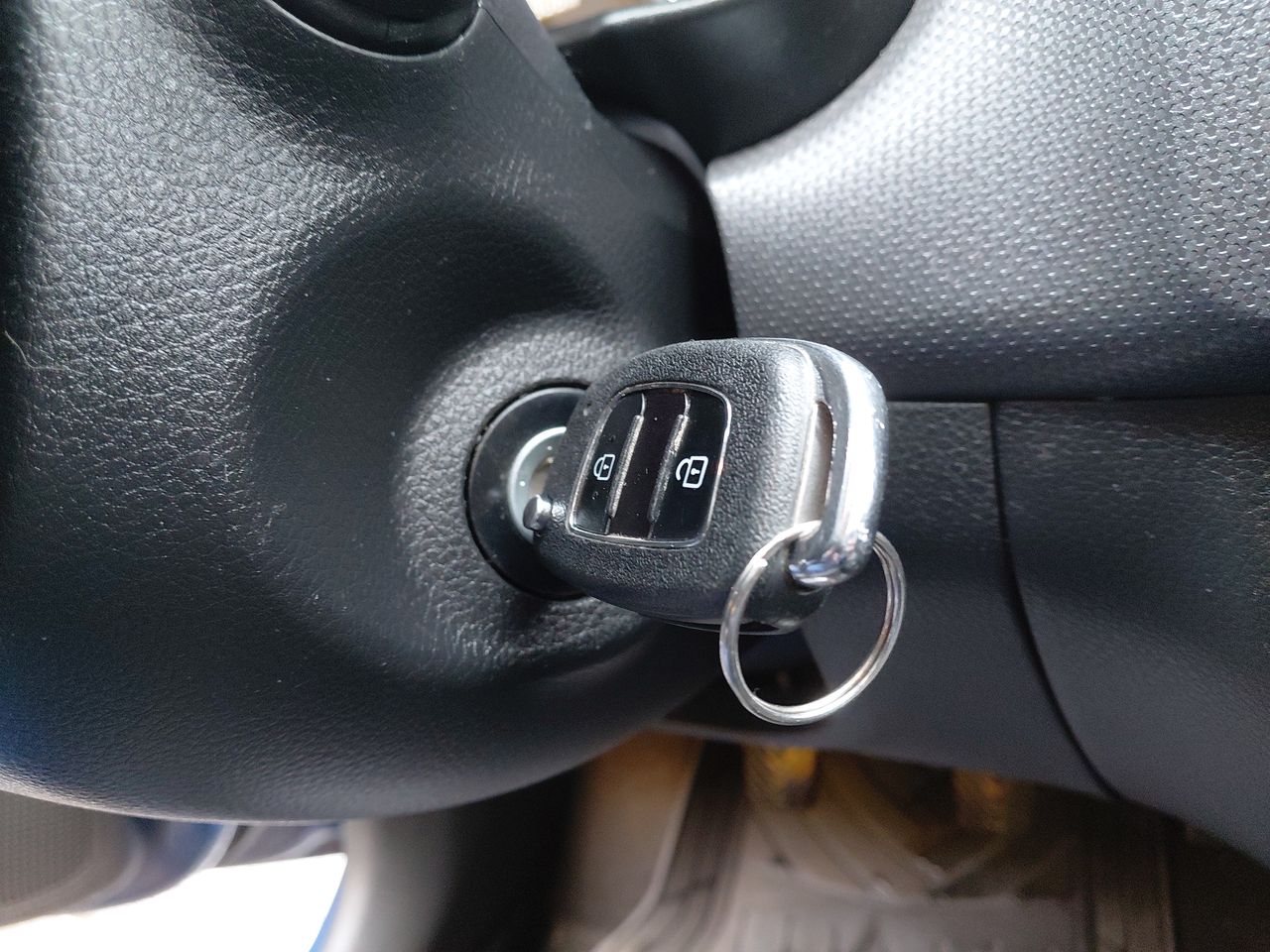 Hyundai Verna — foto 25 de 25