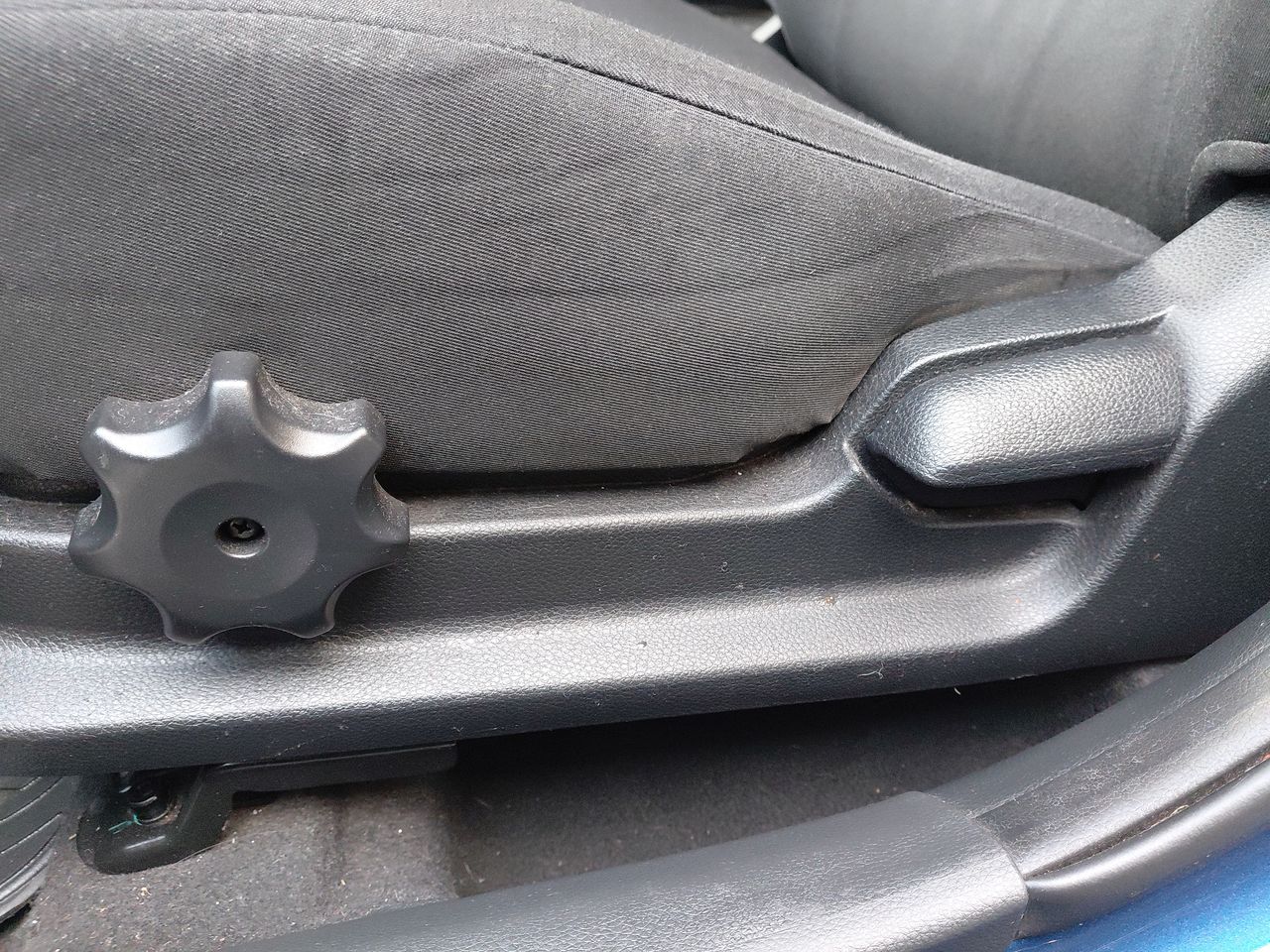 Hyundai Verna — foto 14 de 25
