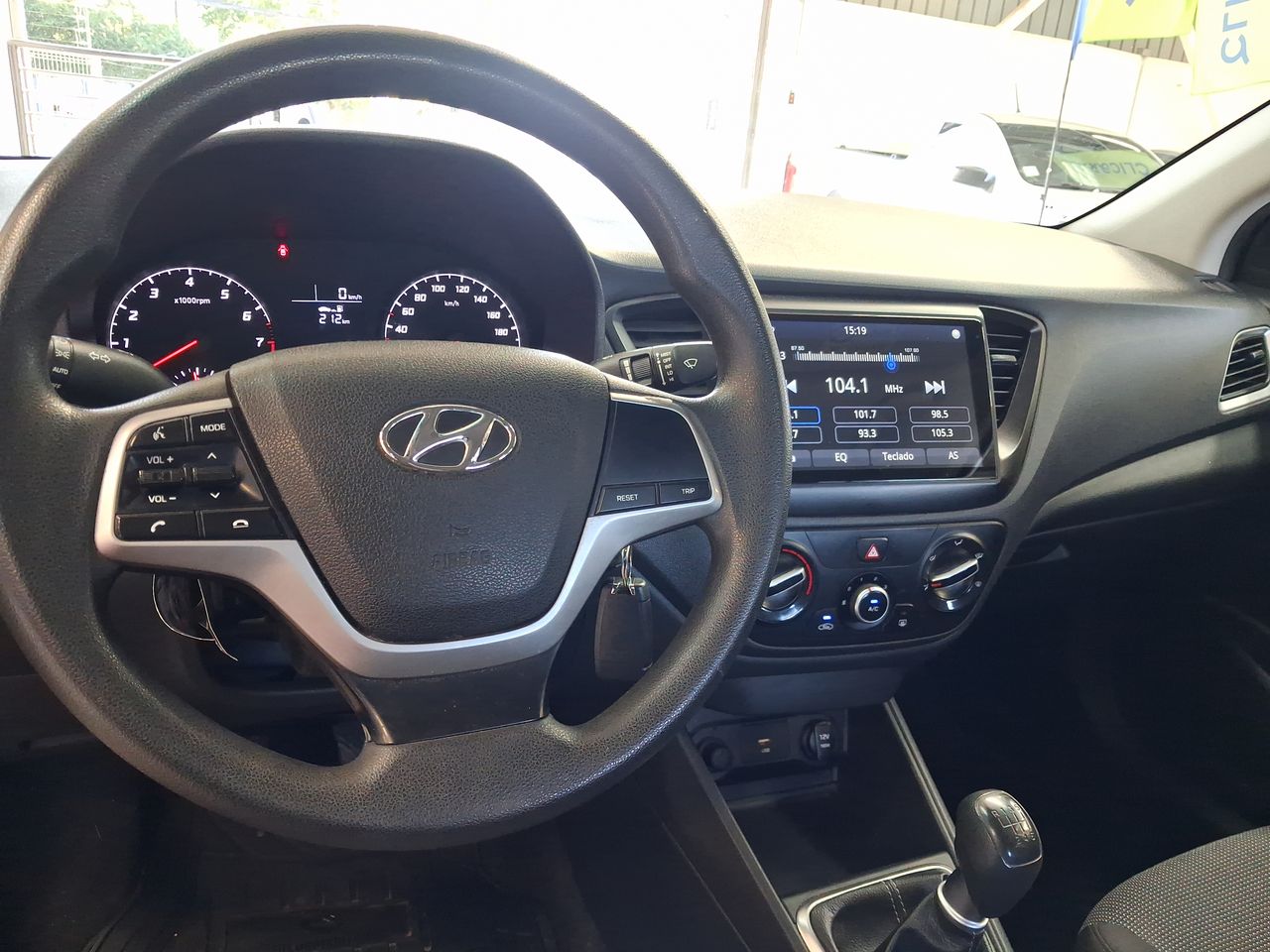 HYUNDAI - 31