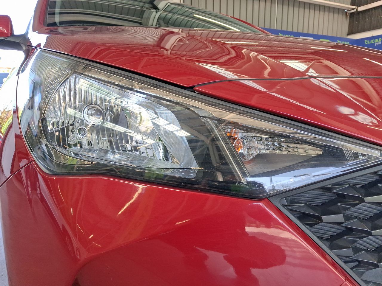 HYUNDAI - 19