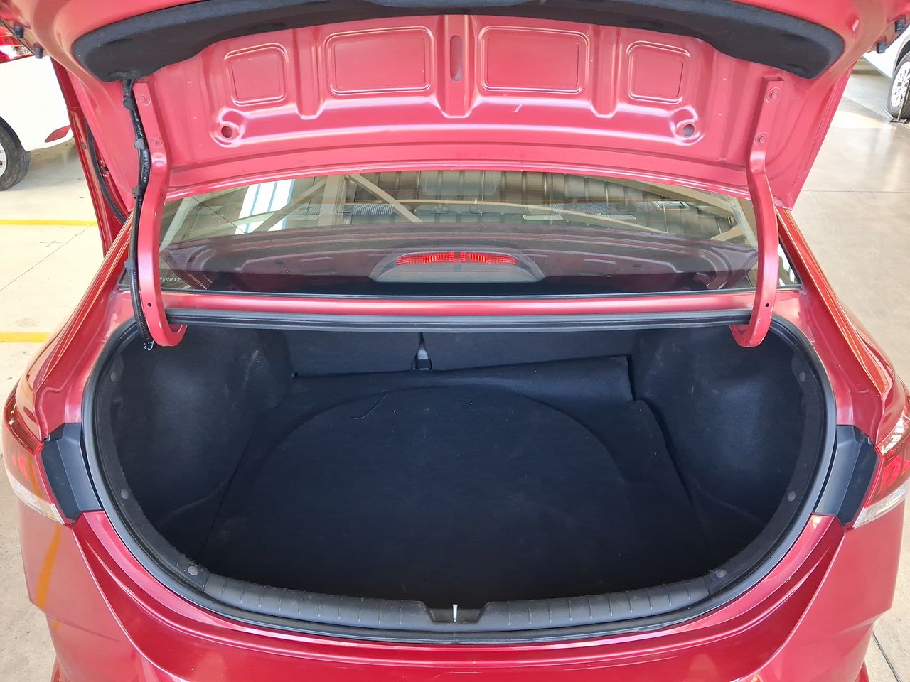 HYUNDAI - 21