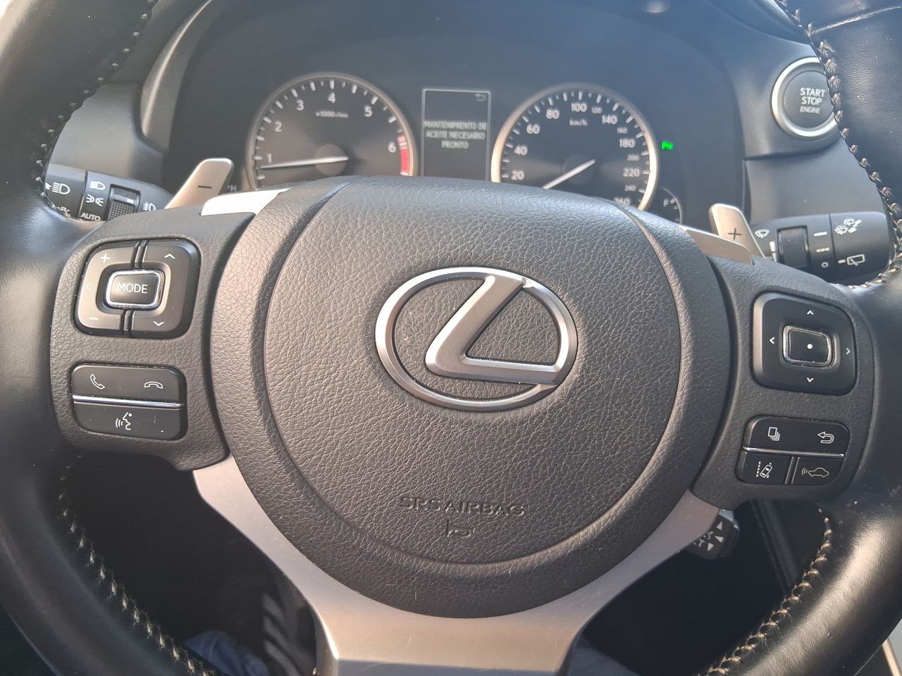 LEXUS - 22