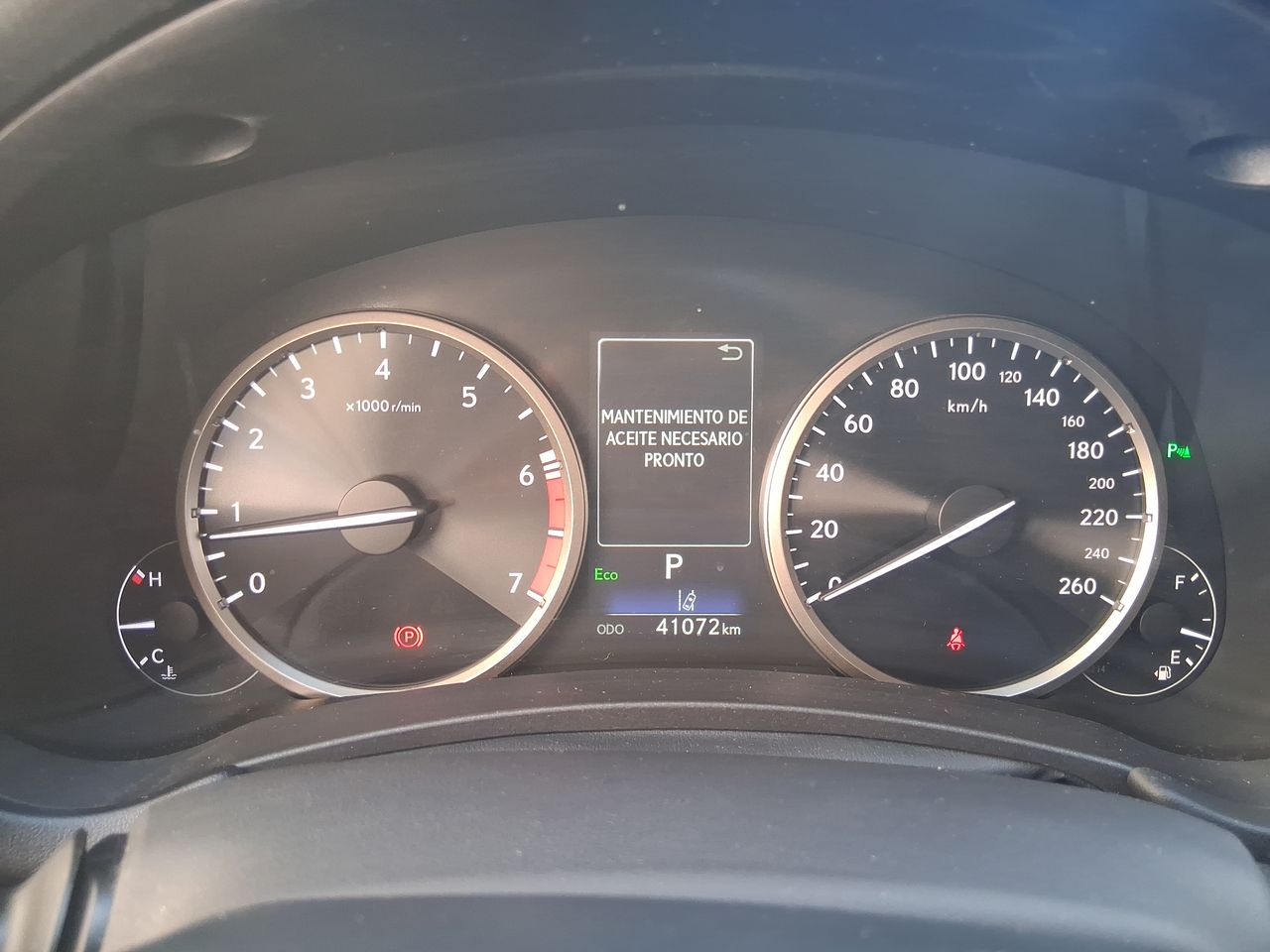 LEXUS - 23
