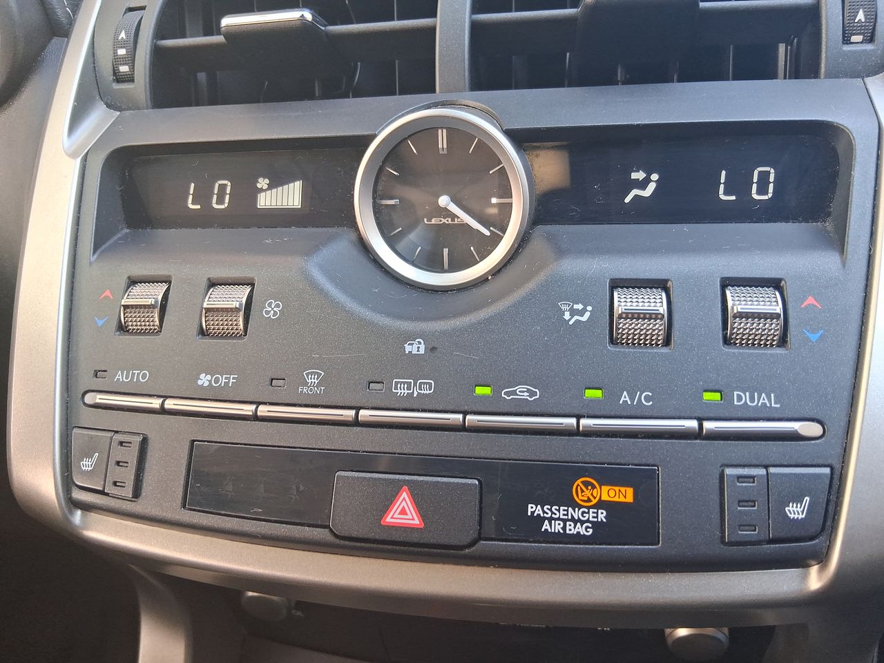LEXUS - 26