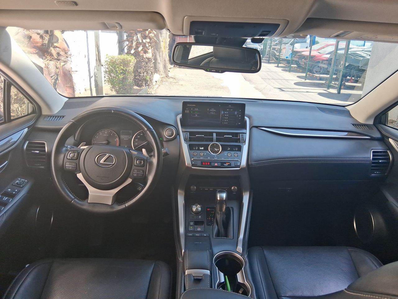 LEXUS - 28